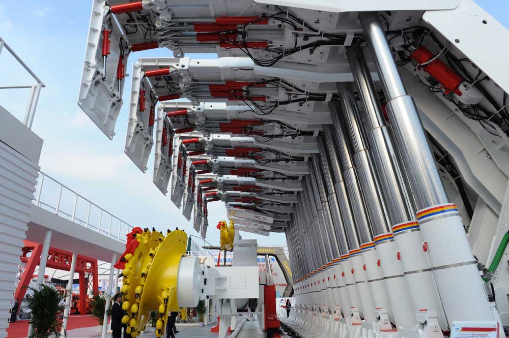 淺談液壓支架的保養(yǎng)與維護